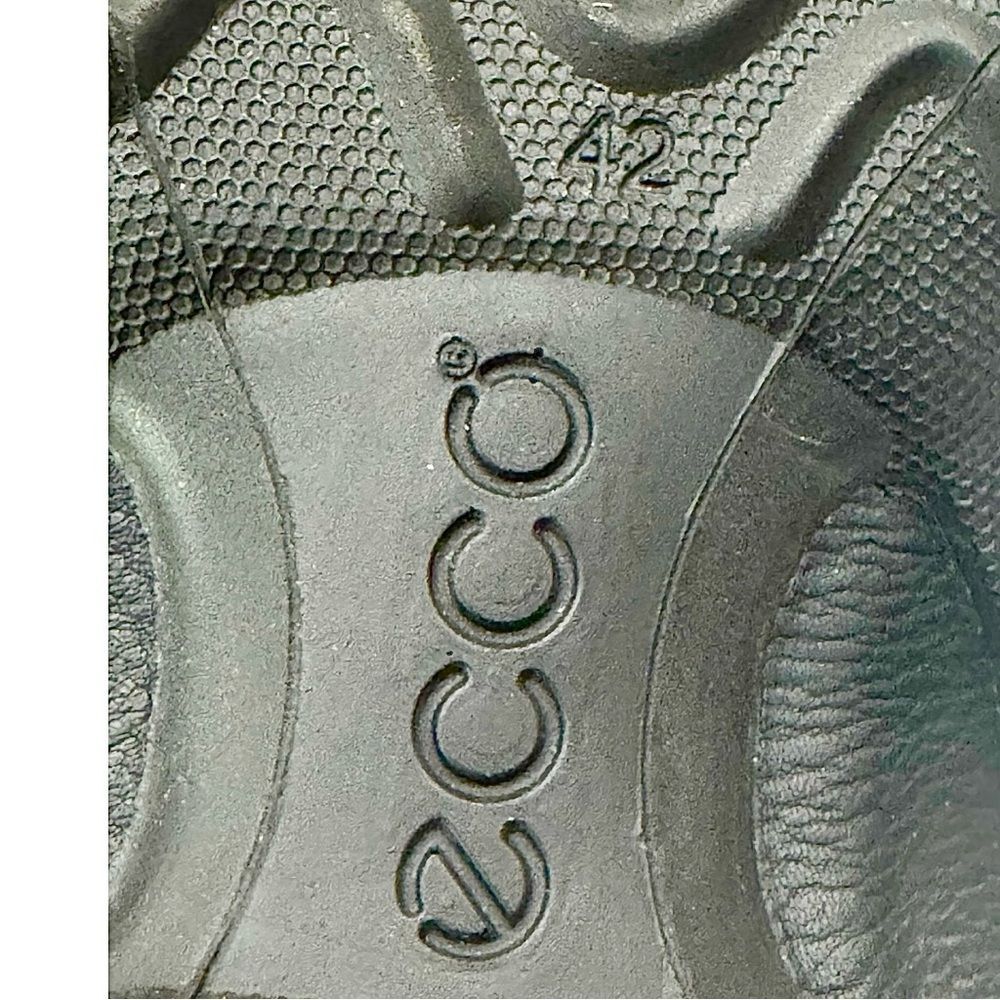 ECCO Black Comfort Sneakers Women’s Size 11 Walking Casual Shoes - Picture 4 of 8